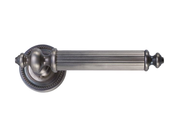 Dveřní klika Antik rozetová - antické stříbro